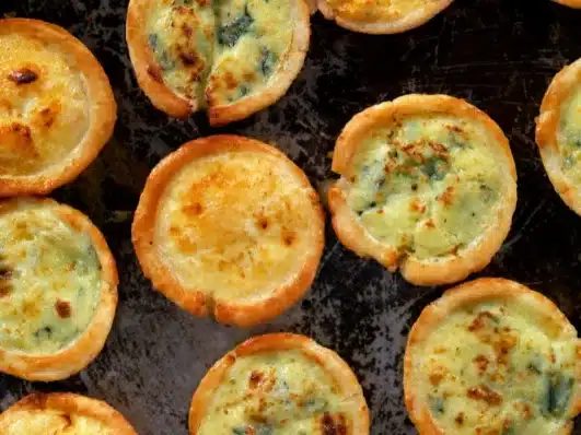 תפריט חלבי לאירוח 20 איש 4 קישים אישיים